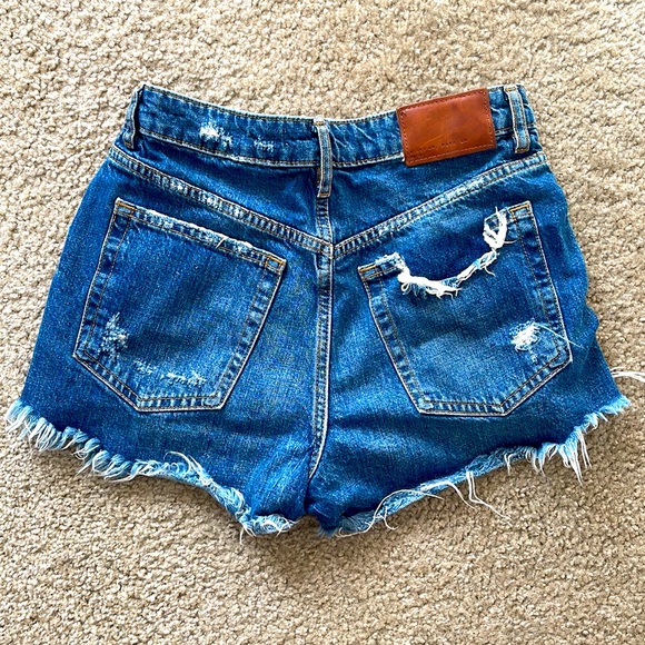 Zara High Waist Denim Shorts - Picture 2 of 3